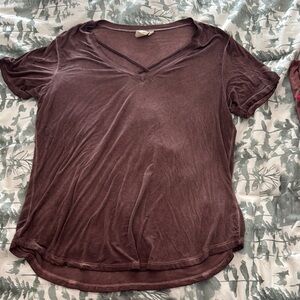 White Crow Red Relaxed V-Neck Short Sleeve Tee